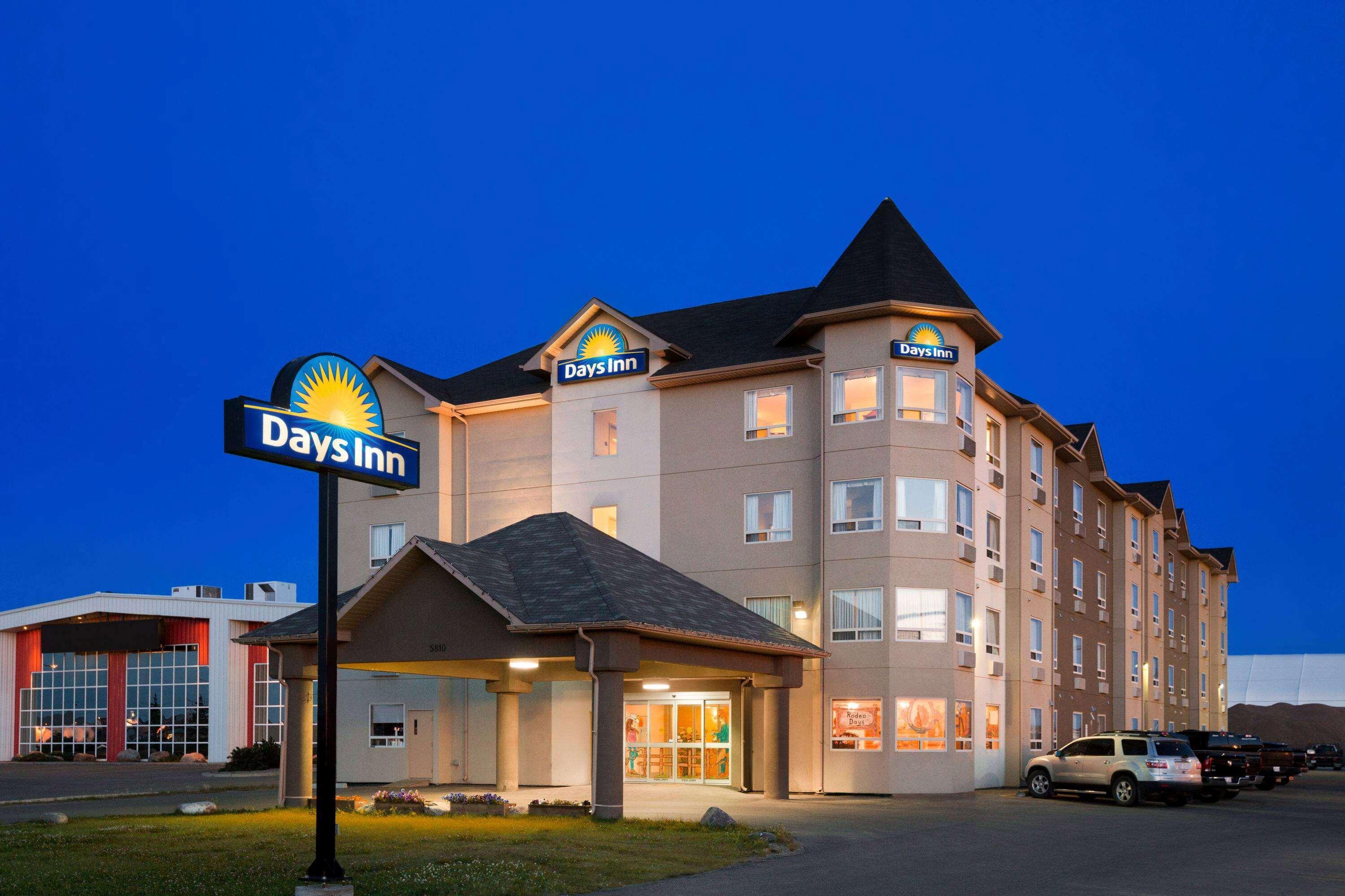 Days Inn By Wyndham Bonnyville Exteriér fotografie